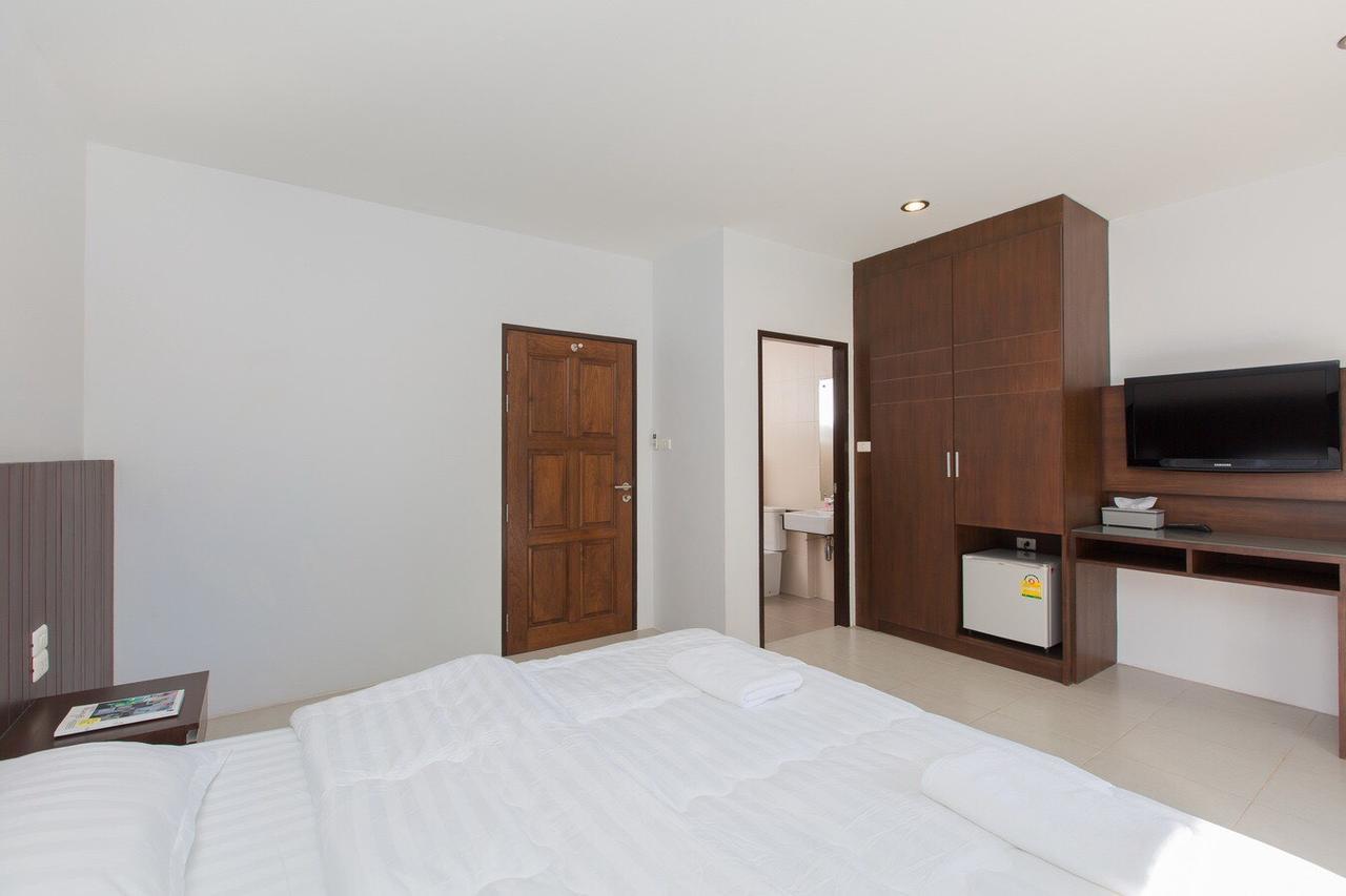 Joan House 2*