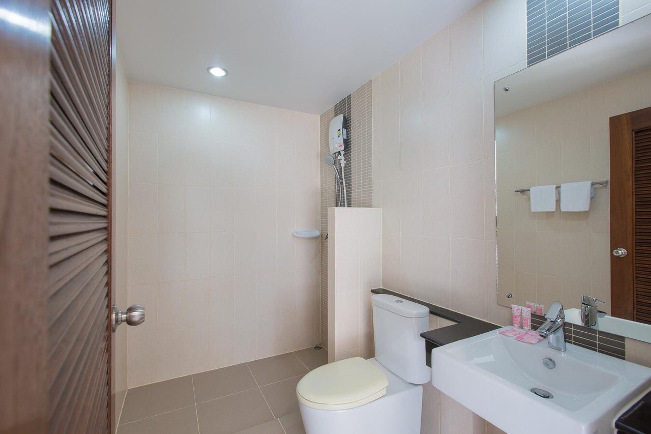 Joan House Guest house Rawai