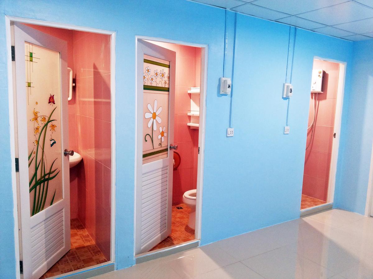 One One Hostel *