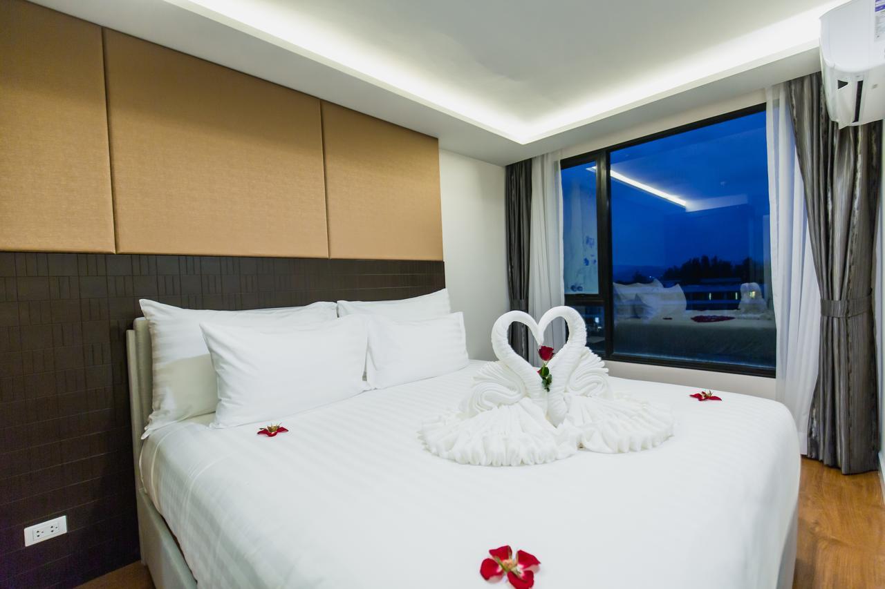 The Aristo By Holy Cow, 4-br Loft, 150 M2, Pool View Aparthotel