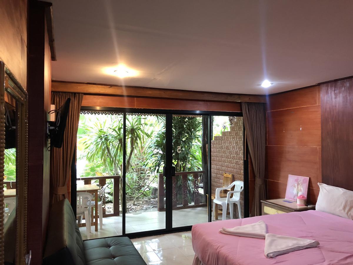 Ruan Mai San Ngam - Sha 2*