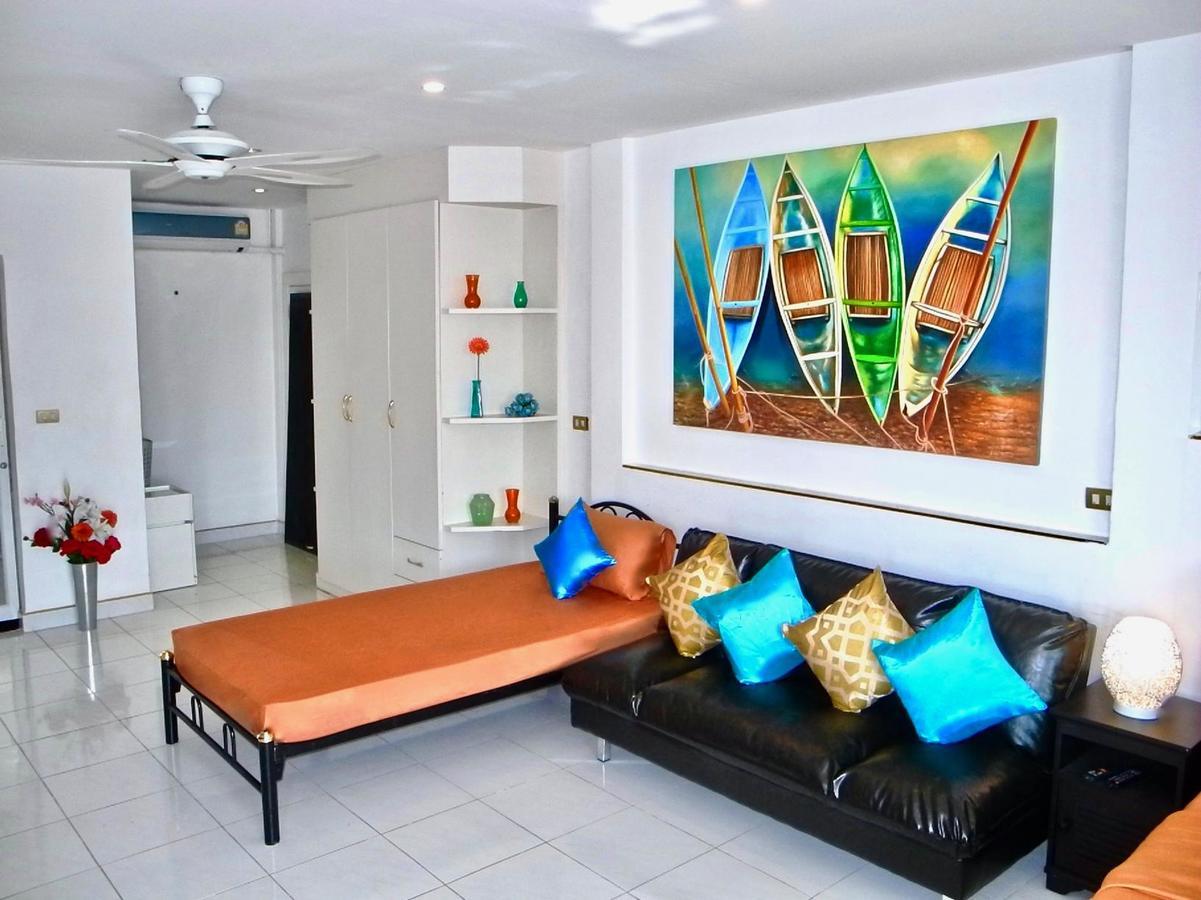 Le Versace Apartment