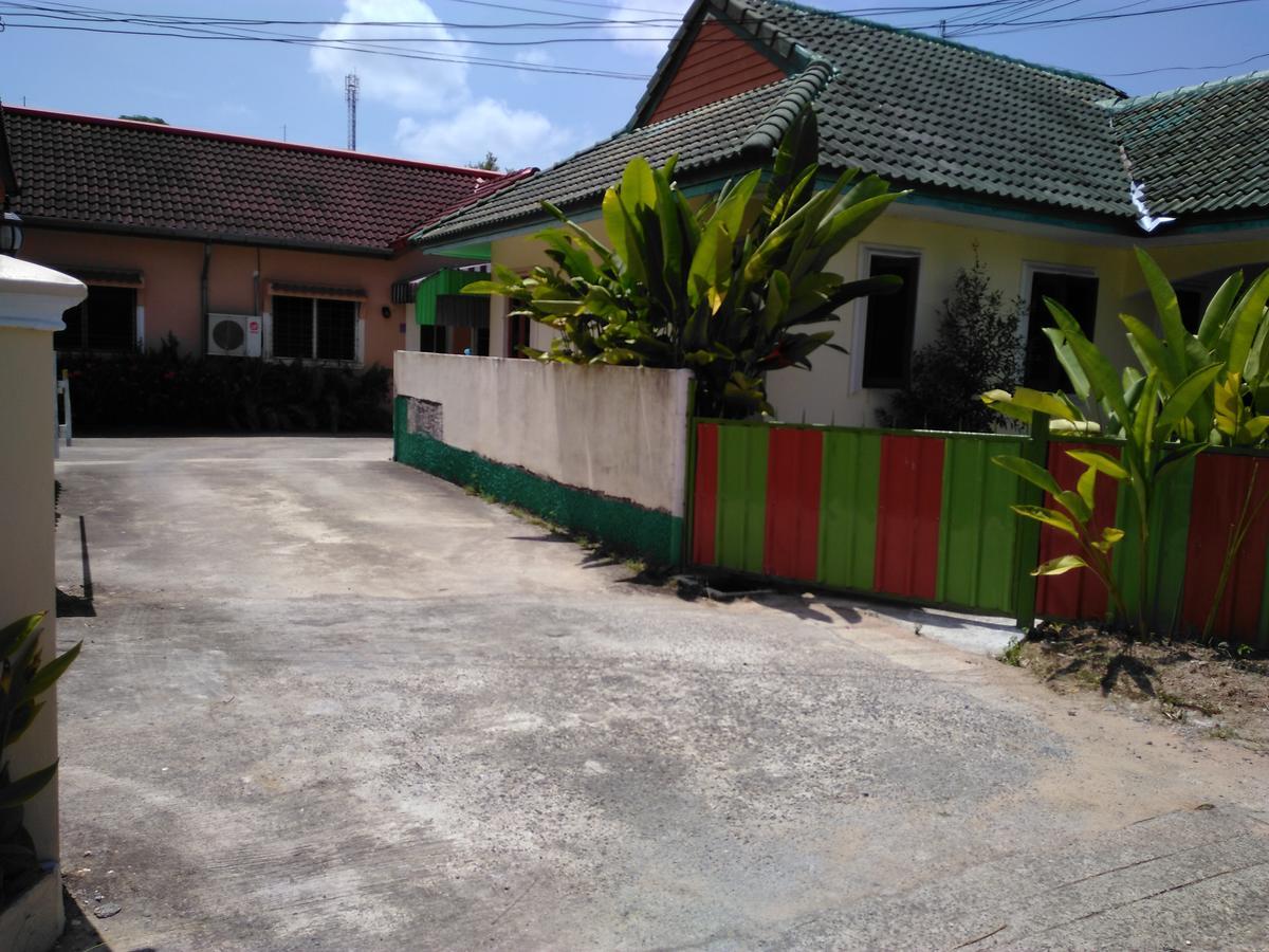 Apartment With Aircon