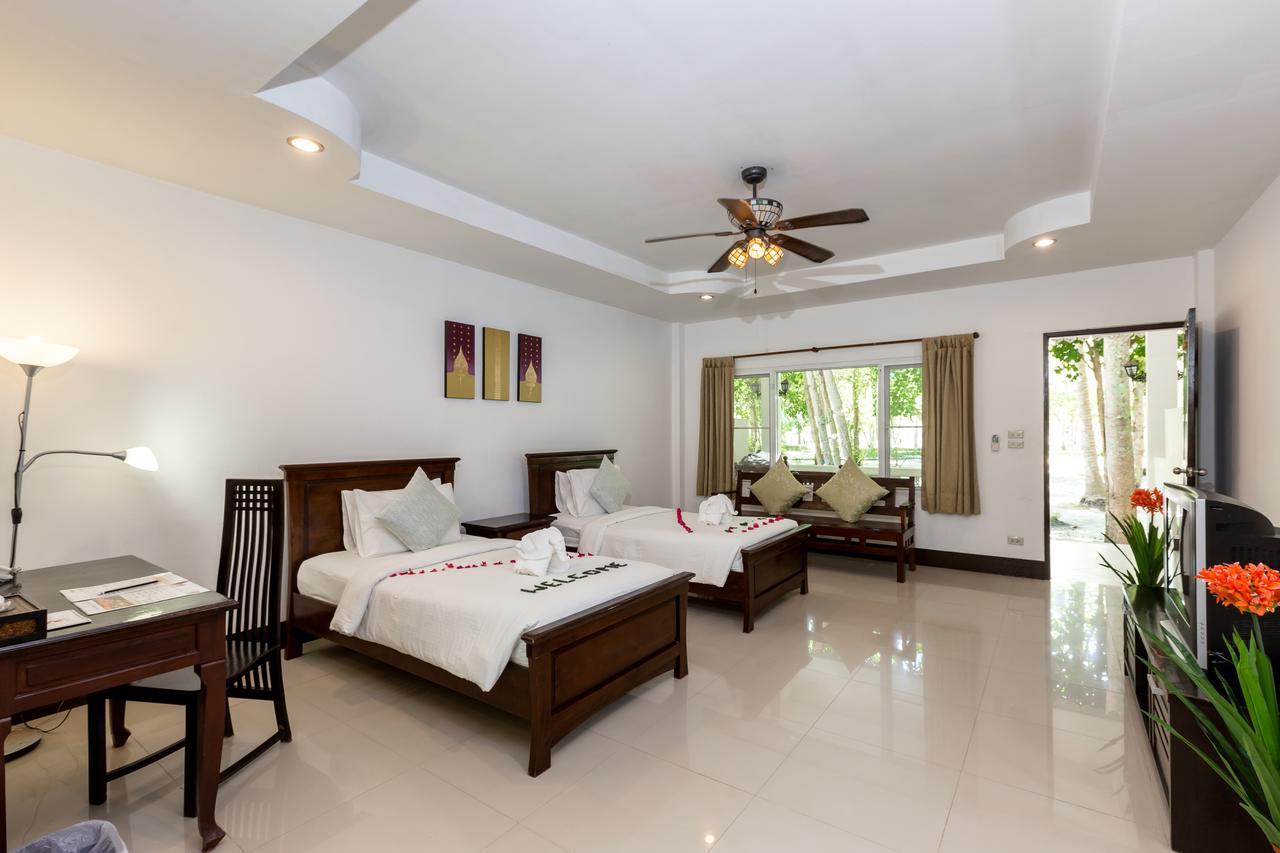 Racha Island Resort 4*
