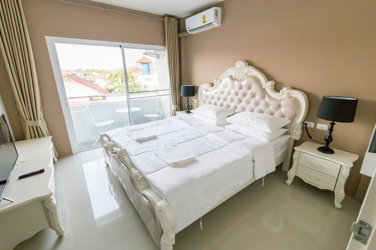 Hostel Memo