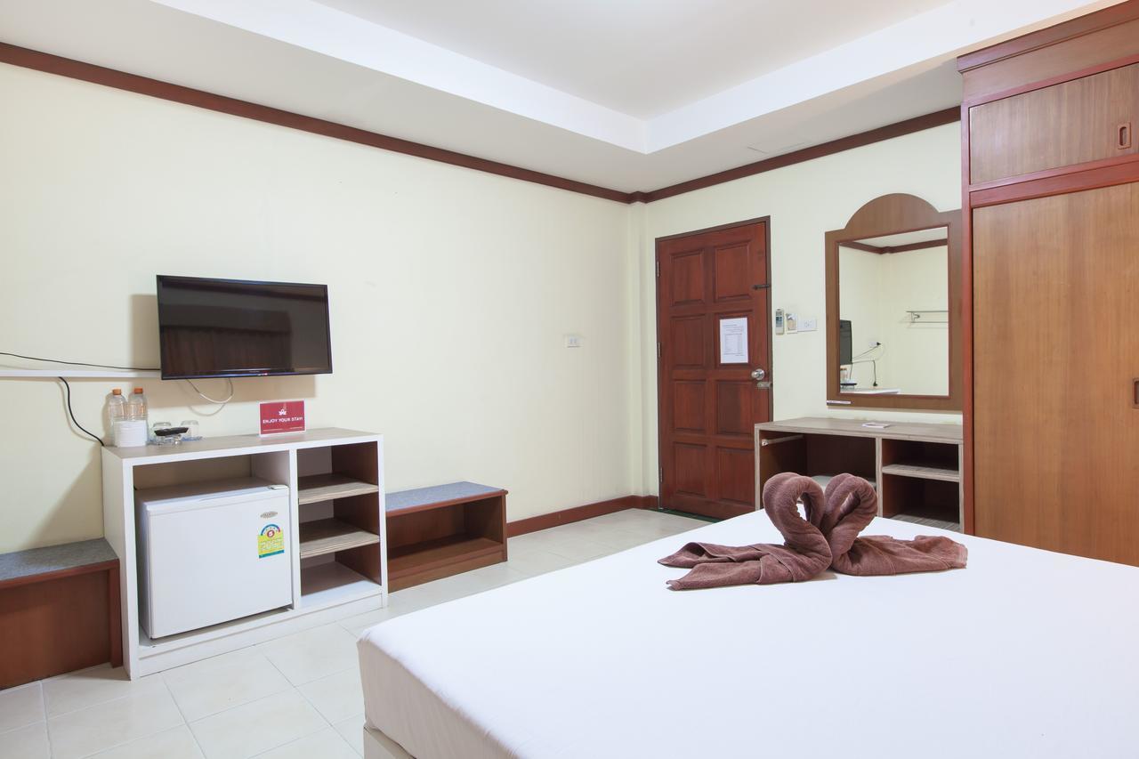 Hotel Zen Rat-u-thid 200 Phi Road *