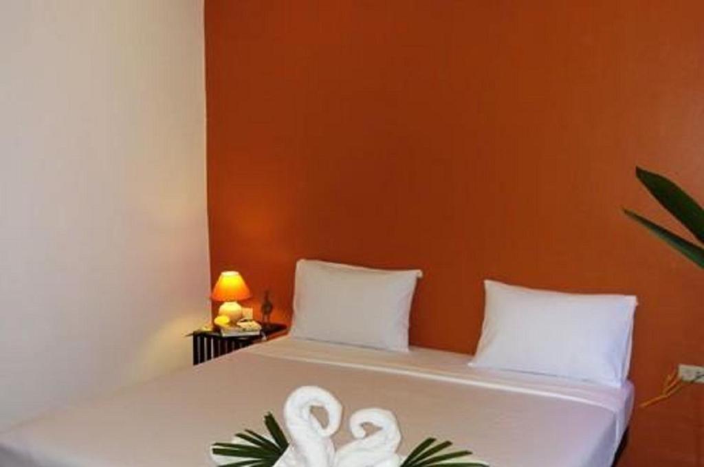 Hacienda Phuket Resort *