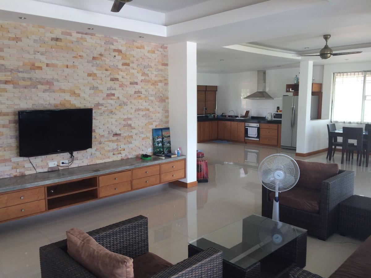 B Happy - Sha Extraplus Aparthotel Kamala Beach