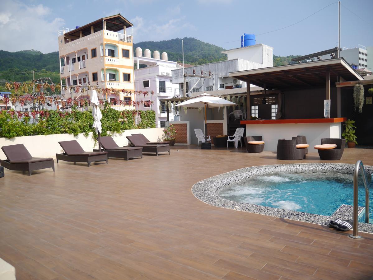 Hotel Baan Petcharat Patong