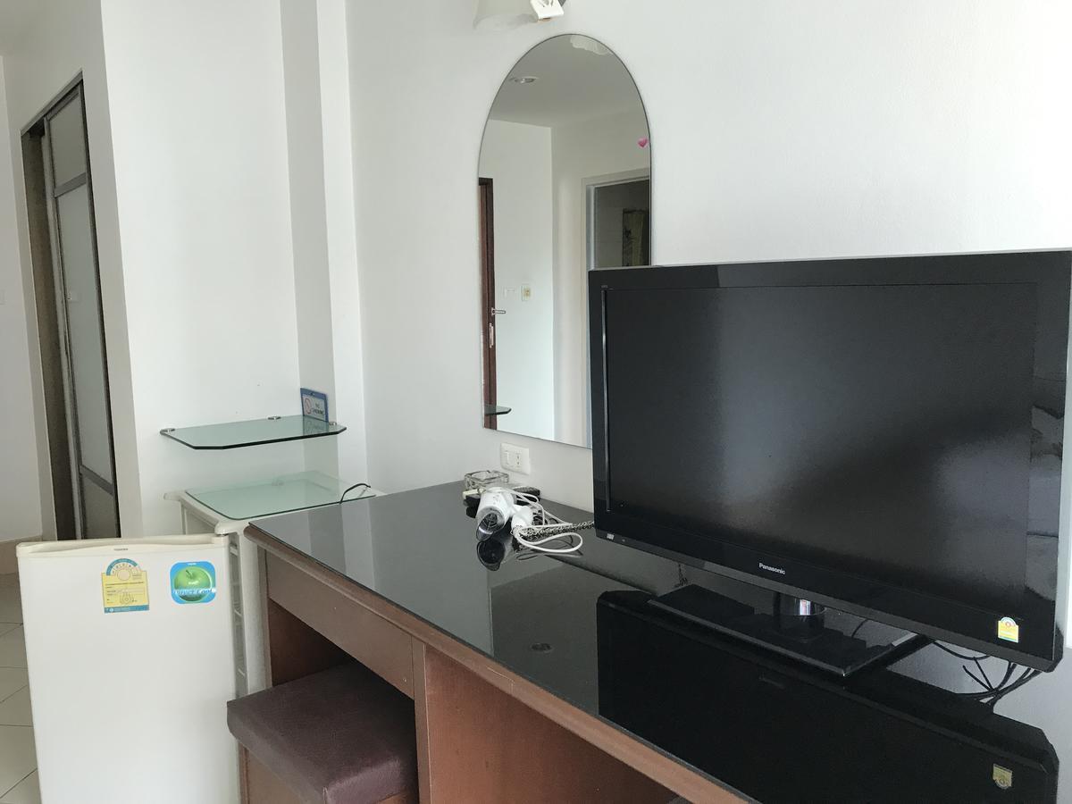 Hotel Baan Petcharat 3*