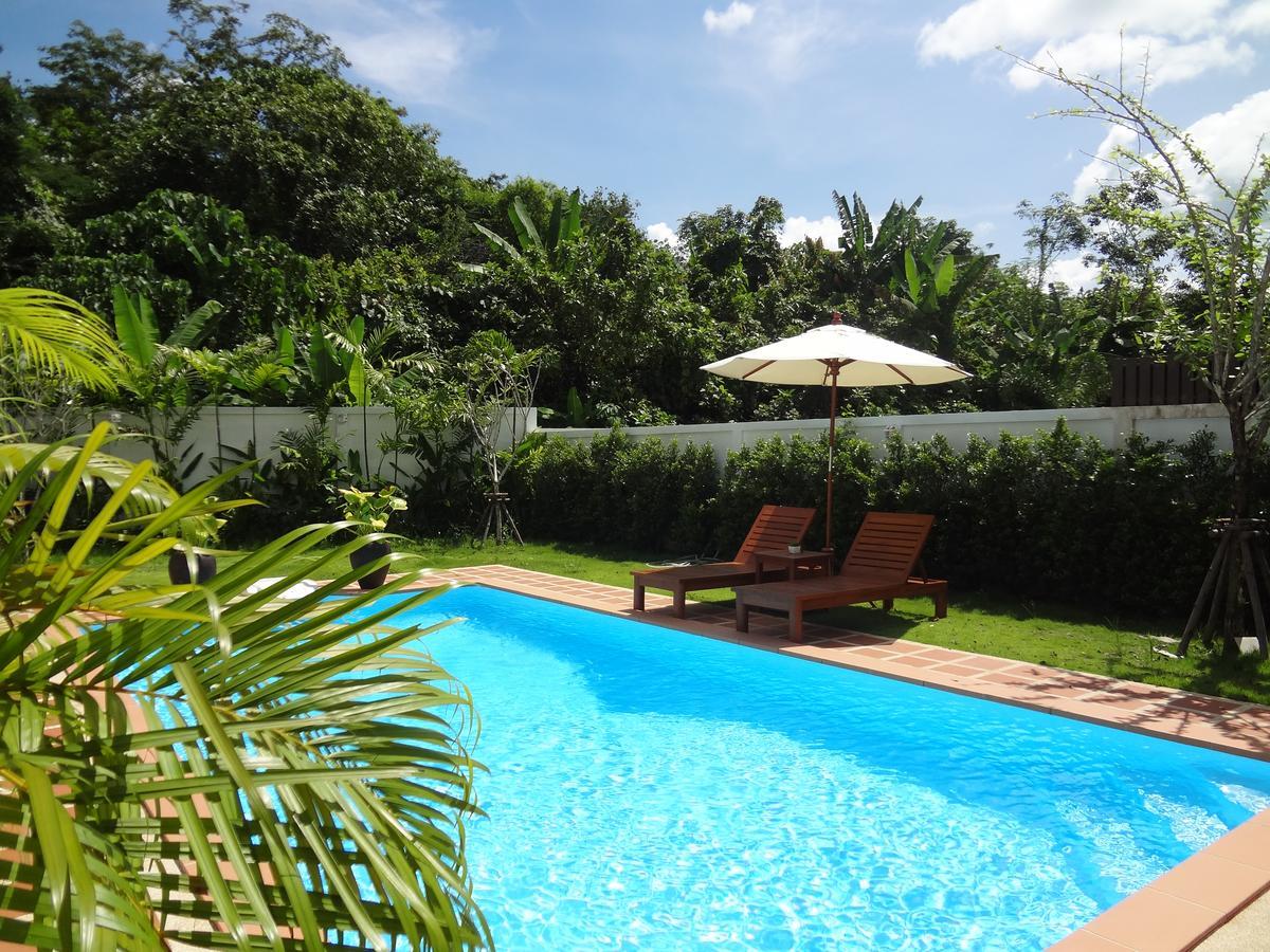 Baan Promphun Pool By Bv Villa