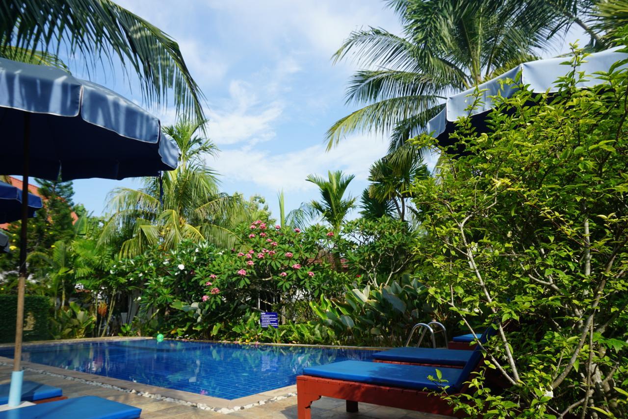 Resort Bangtao Varee