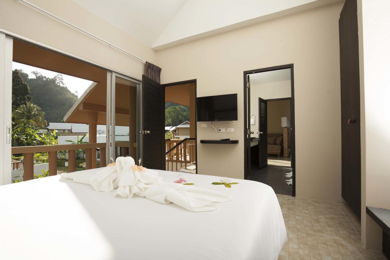 Thelifeco Wellbeing Phuket Detox Center And Vegan - Sha 4*