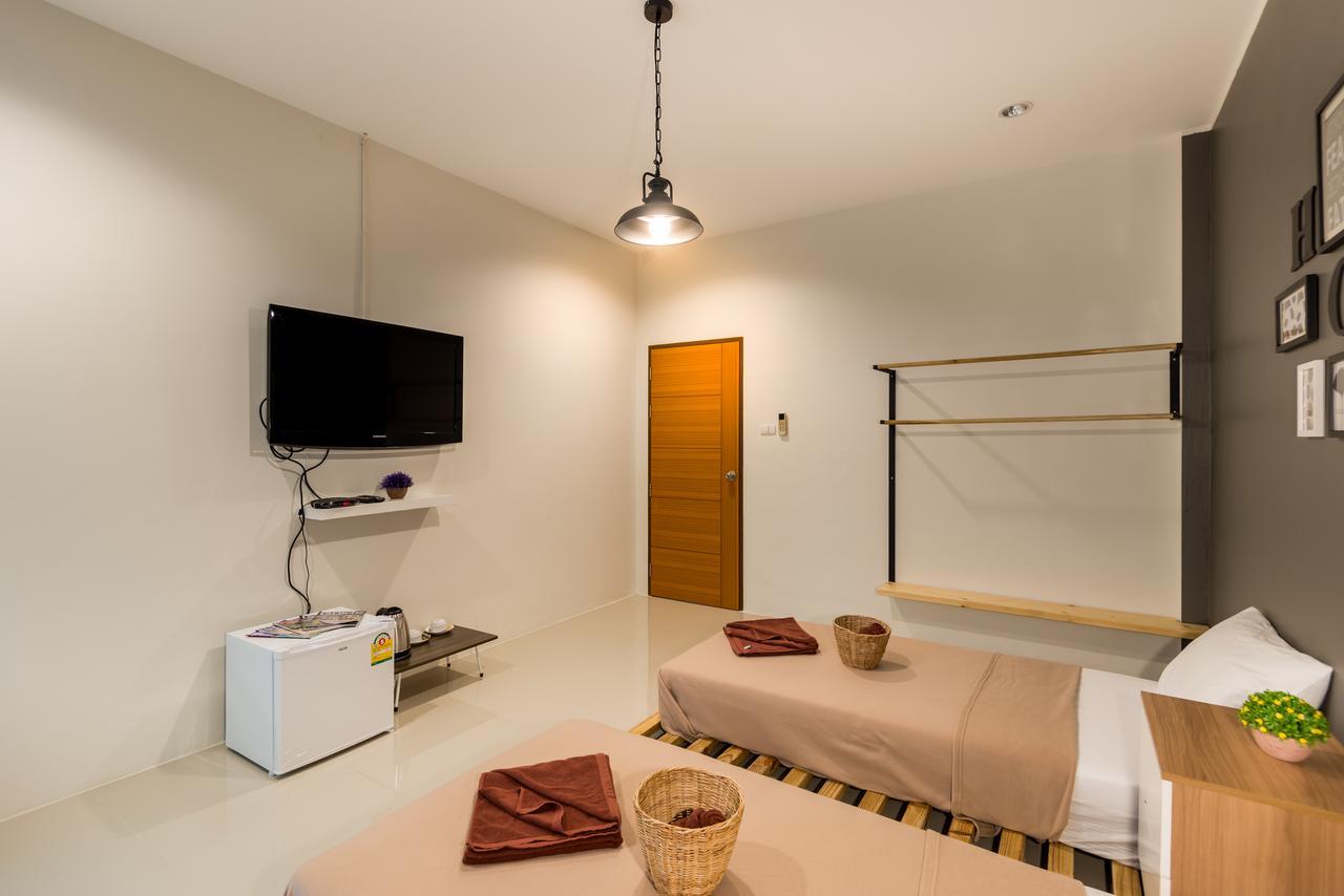 Hostel The Bunk Phuket *