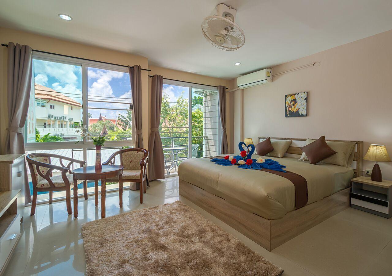 Tropical Sands Guest house Nai Harn