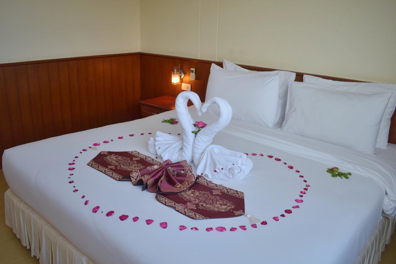 Outdoor Hotel 3*
