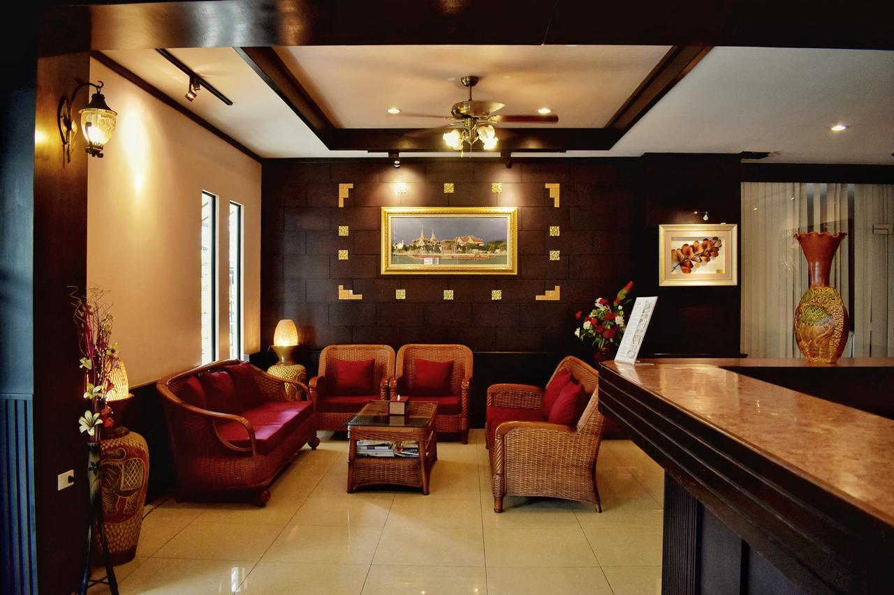 Hotel Outdoor 3*