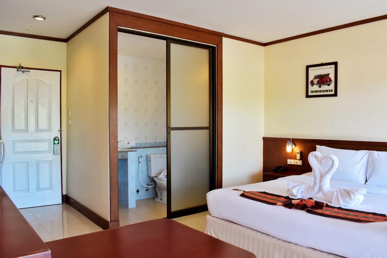 Hotel Outdoor 3*