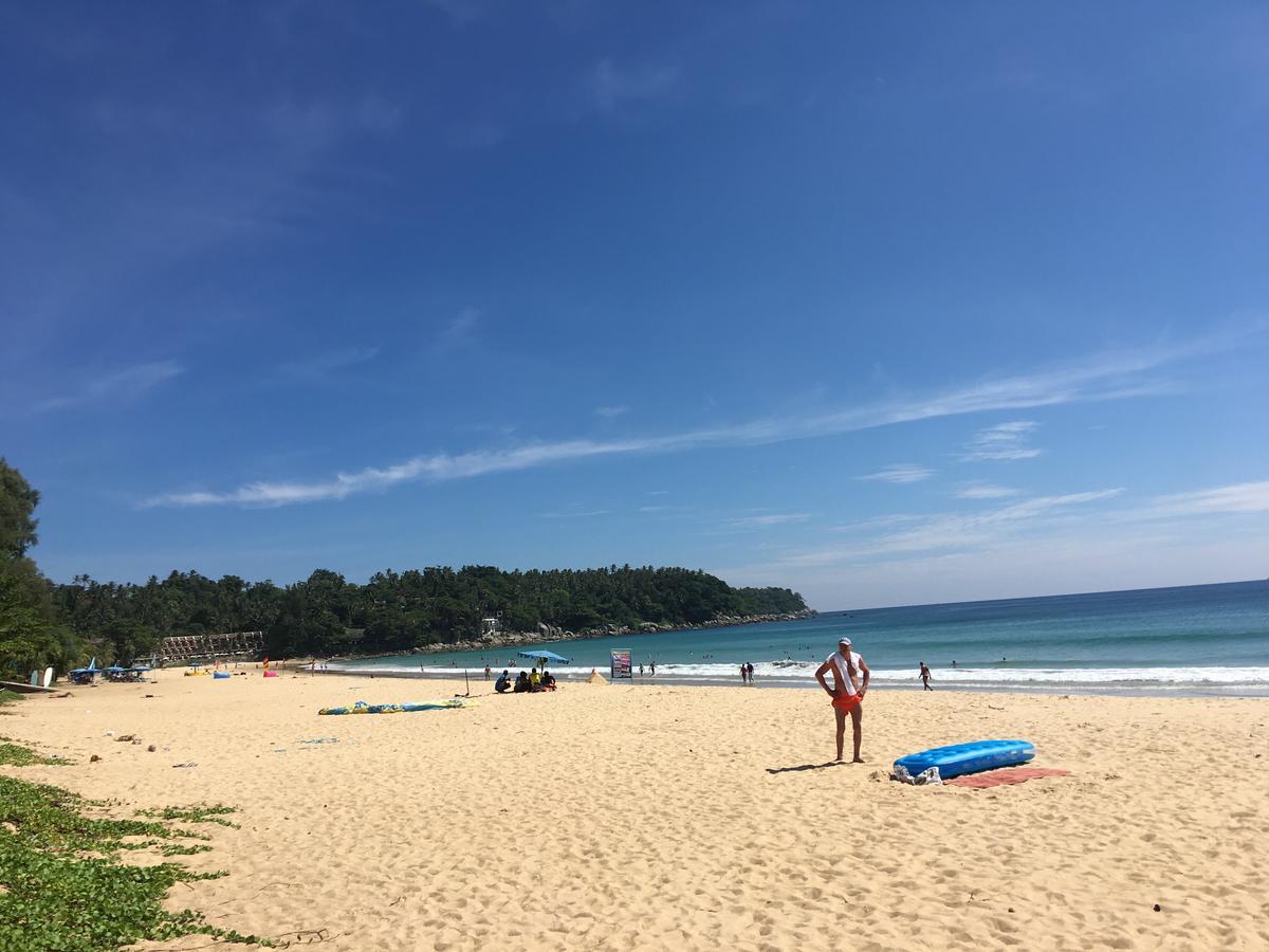Doolay Beachfront Hostel Karon