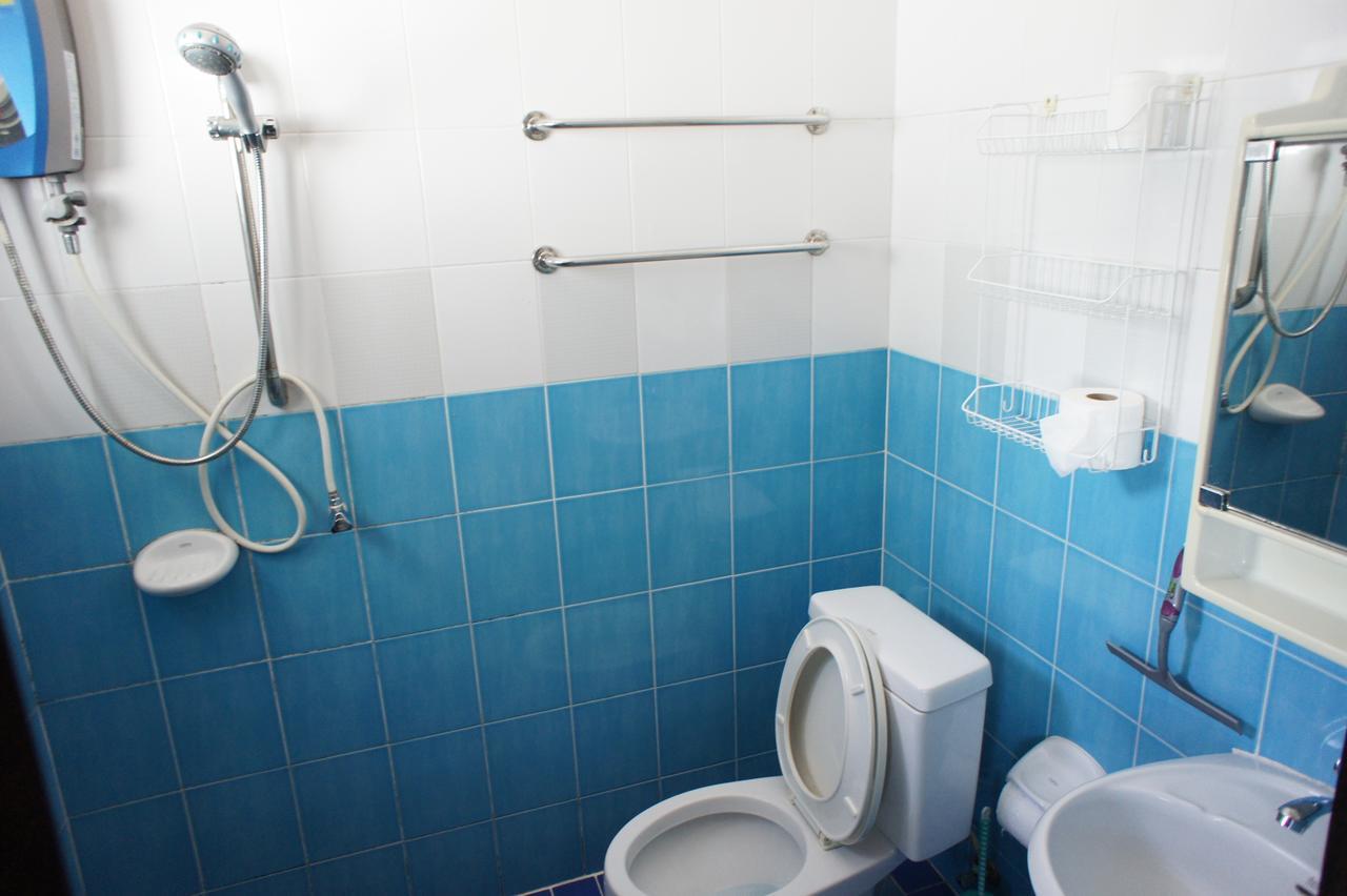 Bed & Breakfast Phuket Gay 2*
