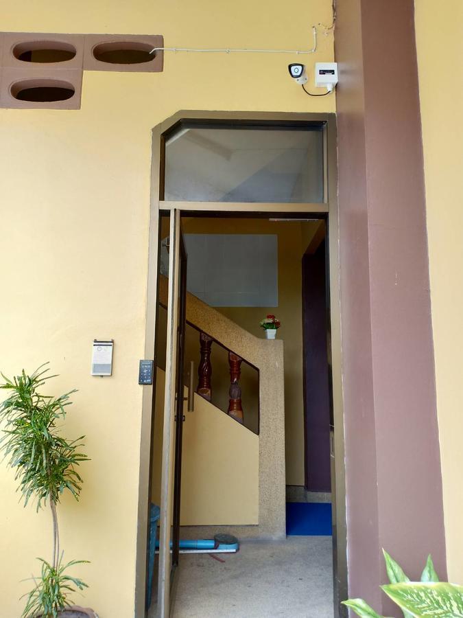 Hostel Kookkai House *
