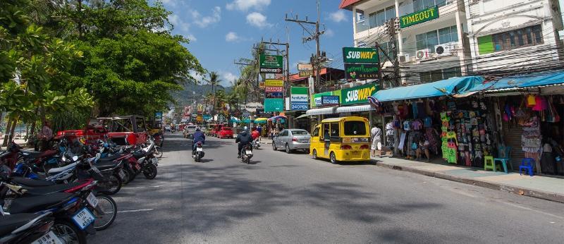 Time Out Beachfront Hotel Patong