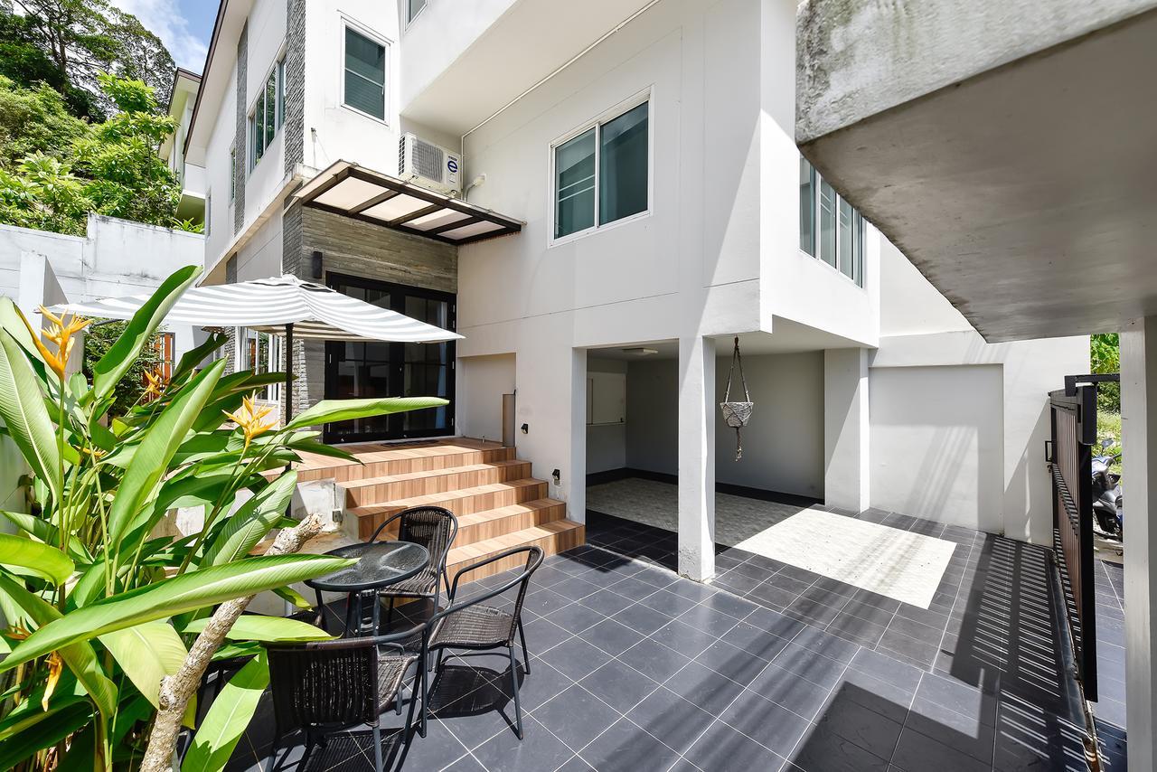 Modern House Patong Hill - 7 Beds - Kitchen