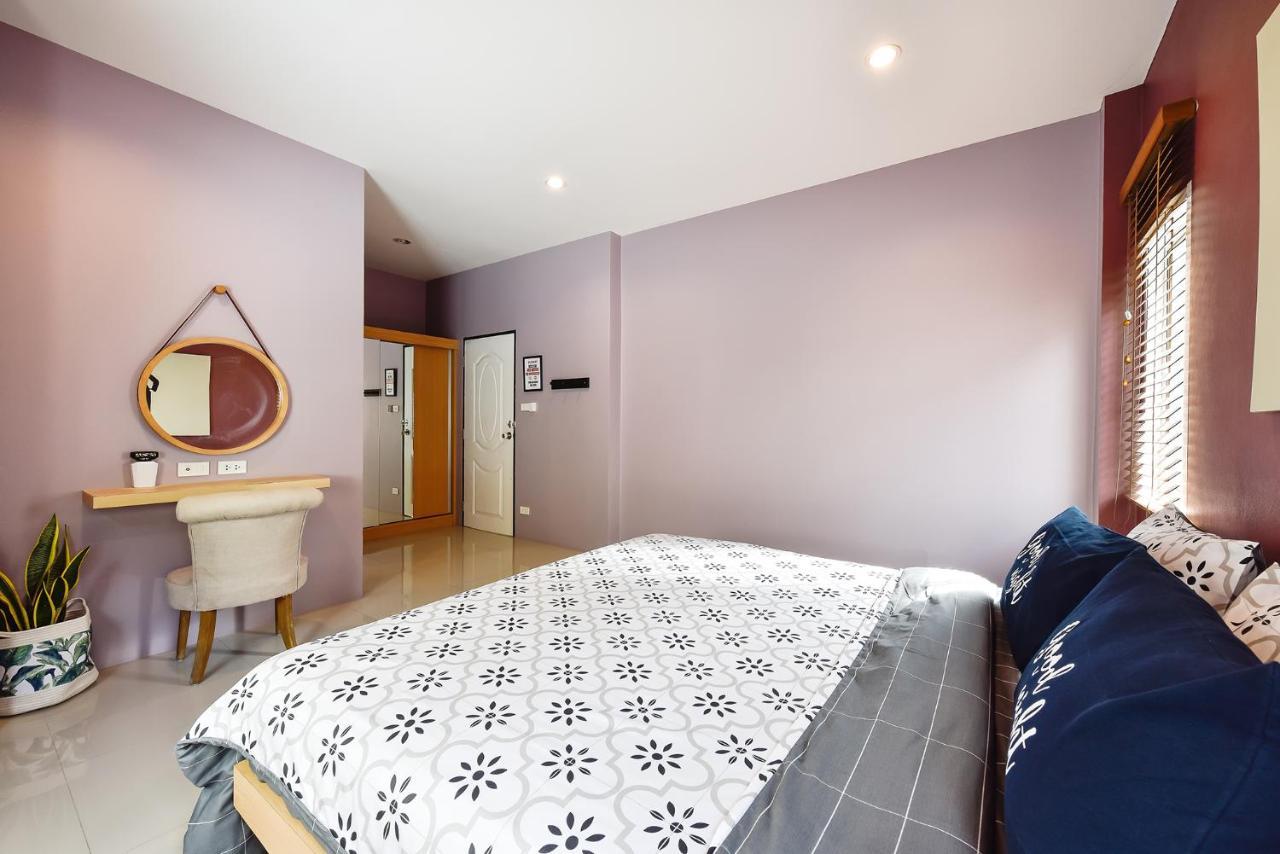 Modern House Patong Hill - 7 Beds - Kitchen * Patong