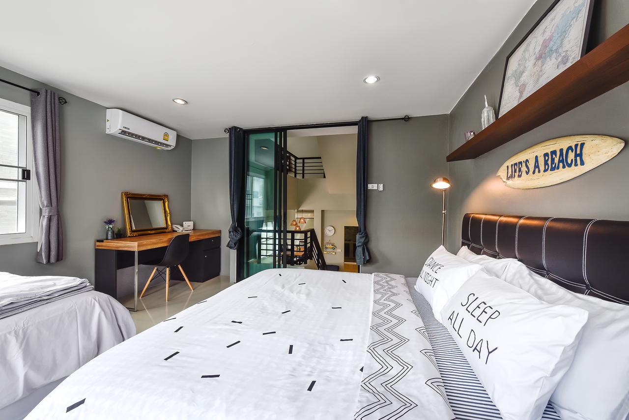 Modern House Patong Hill - 7 Beds - Kitchen Holiday home Patong