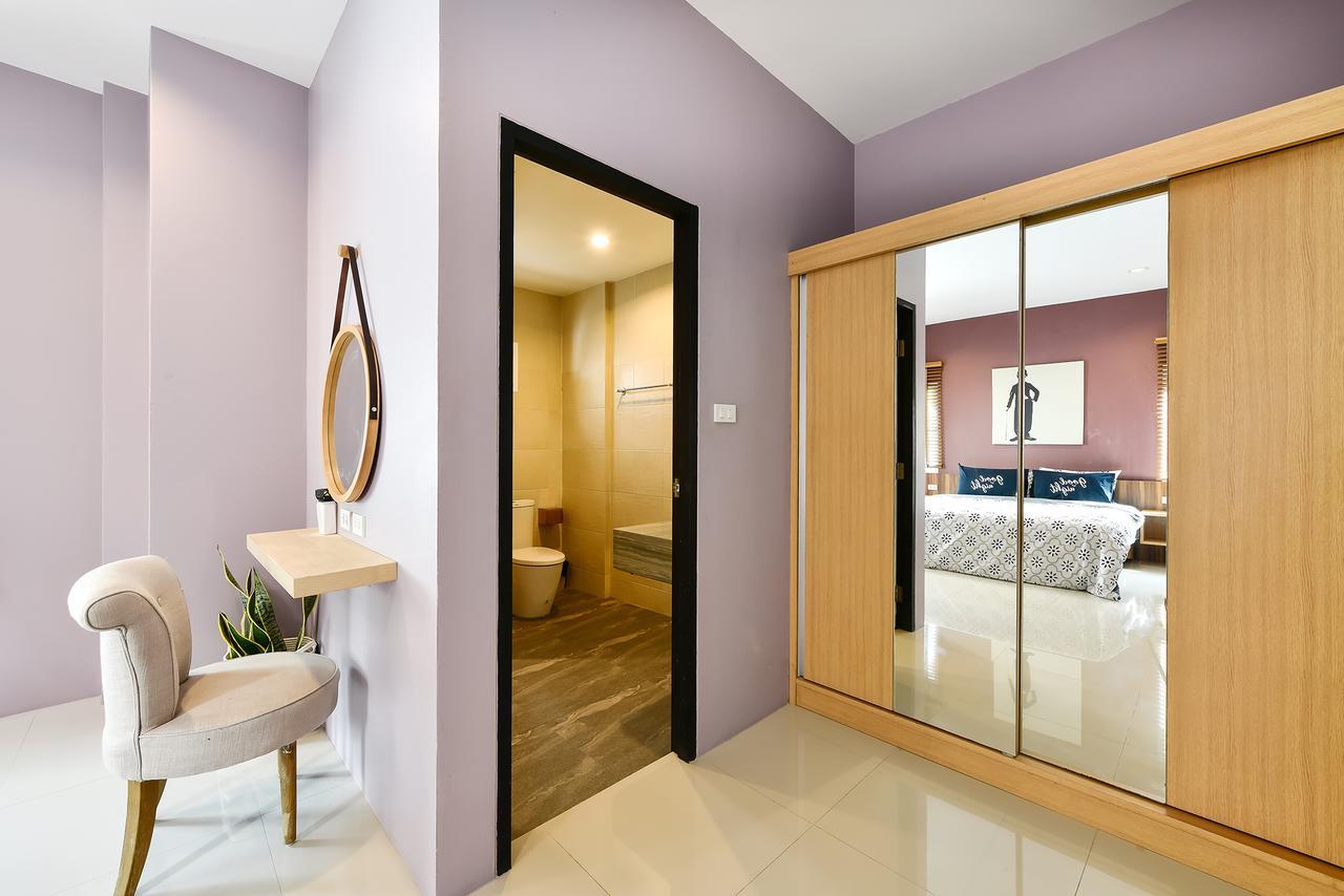 Modern House Patong Hill - 7 Beds - Kitchen * Patong