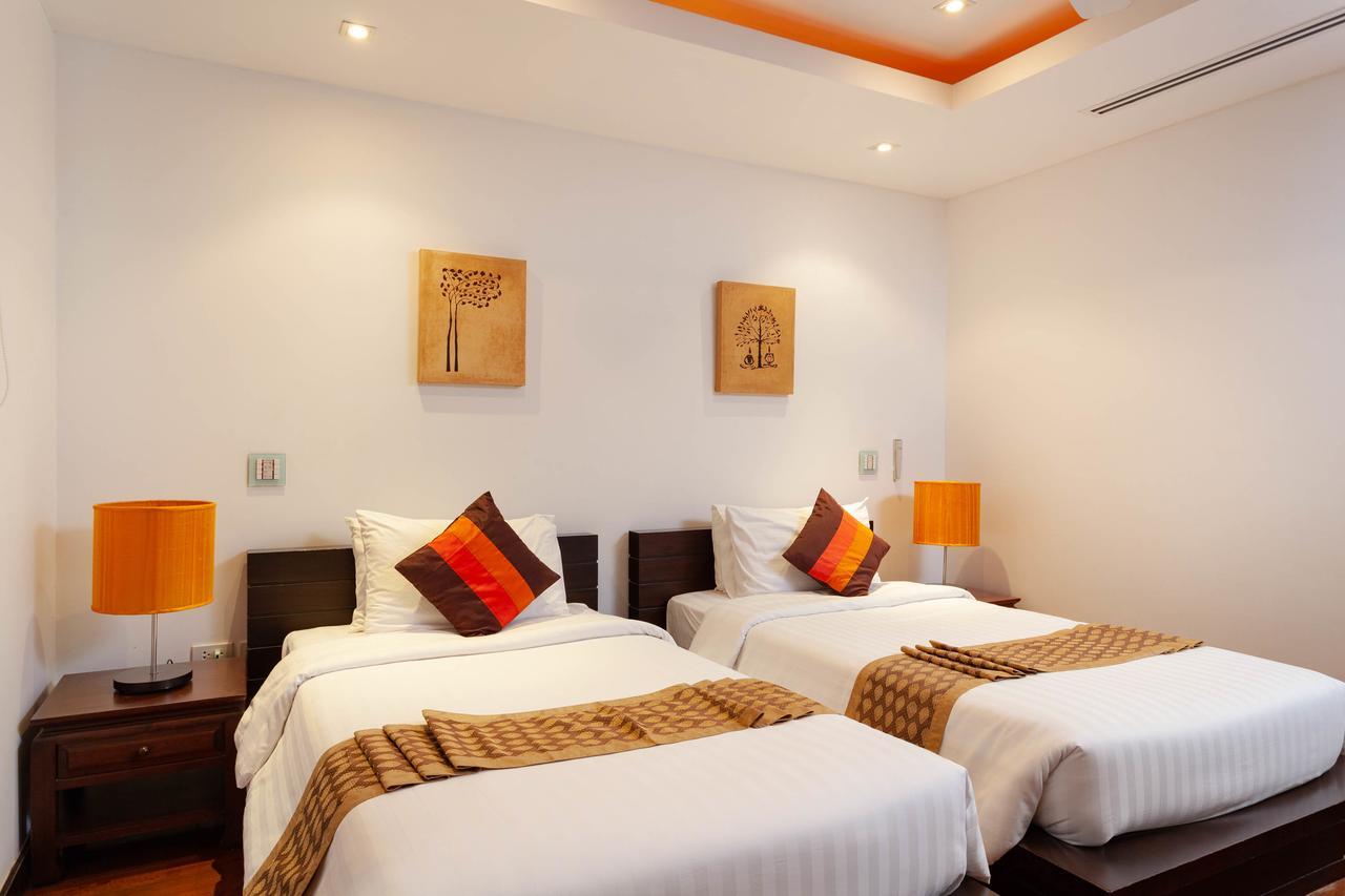 The 4* Bang Tao Beach (Phuket)