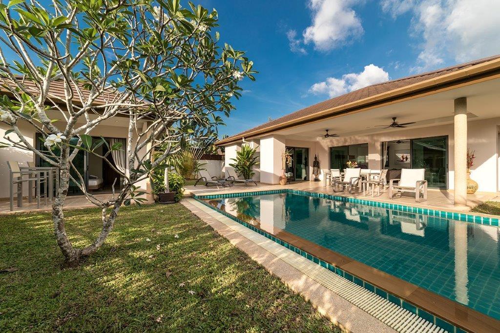 Baan 10 Pool *