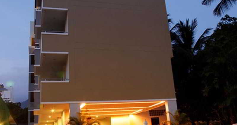 Patong Pearl Hotel 3*