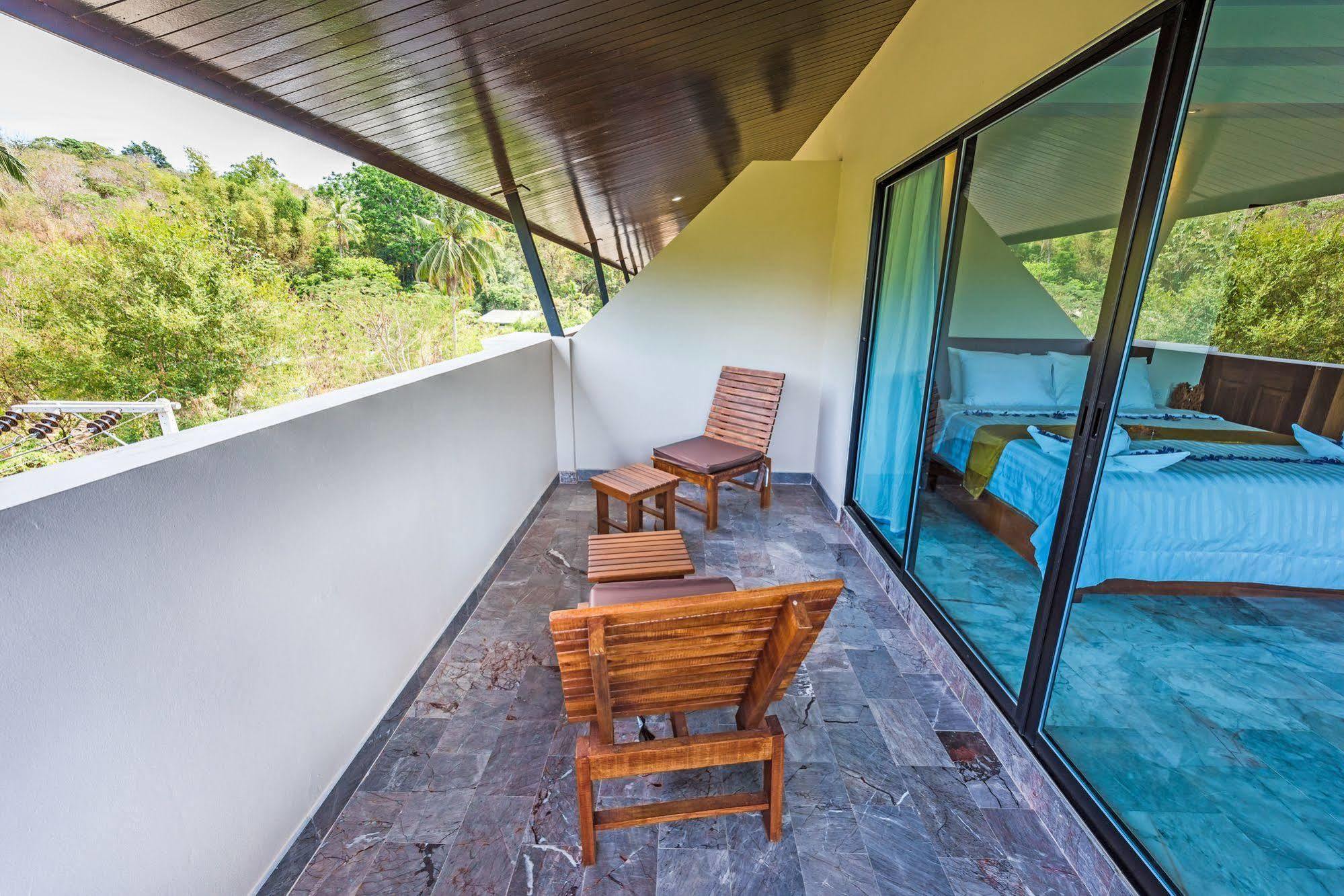 The Windmill Phuket 4* Rawai