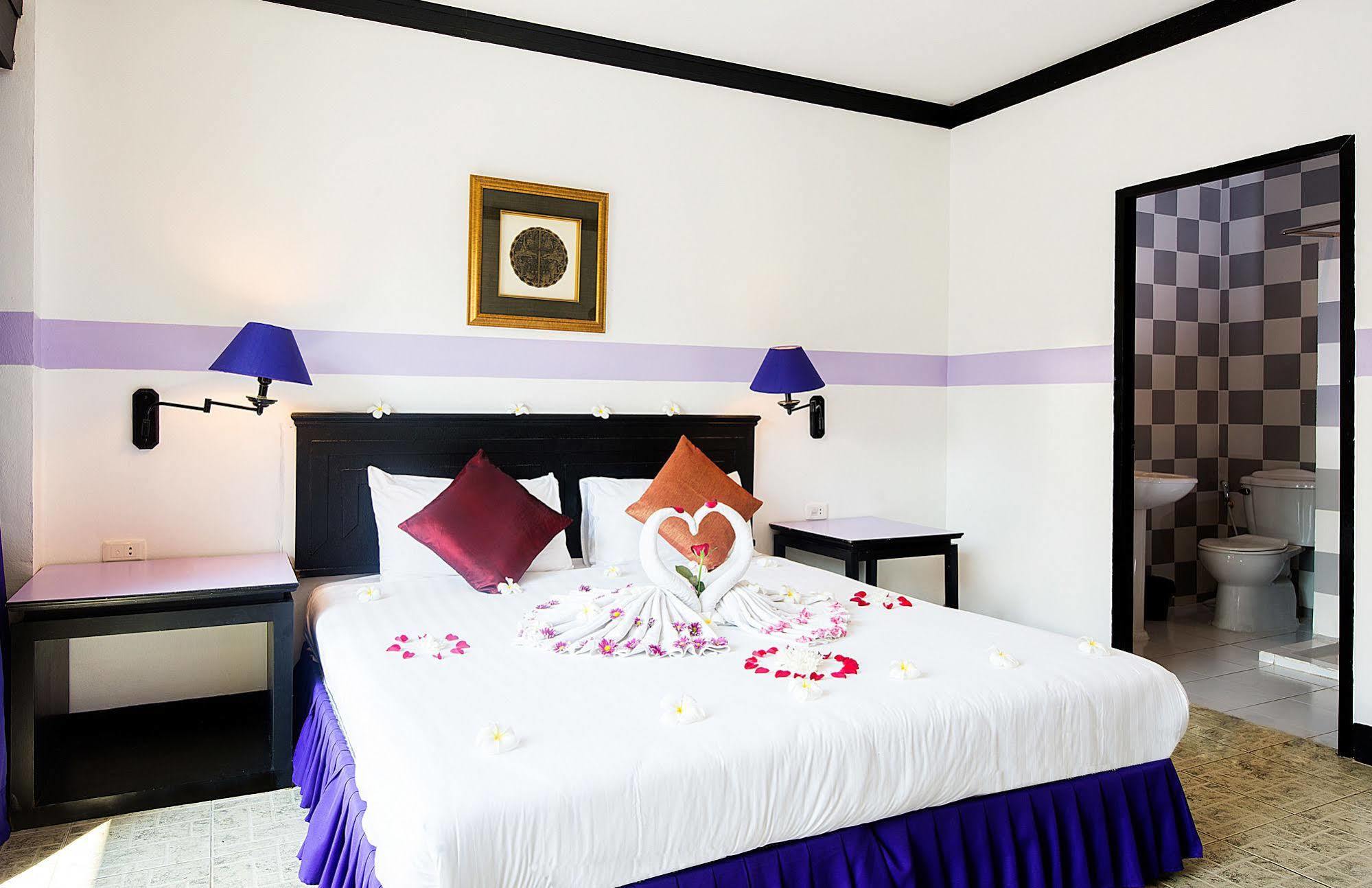 Asena Hotel Karon