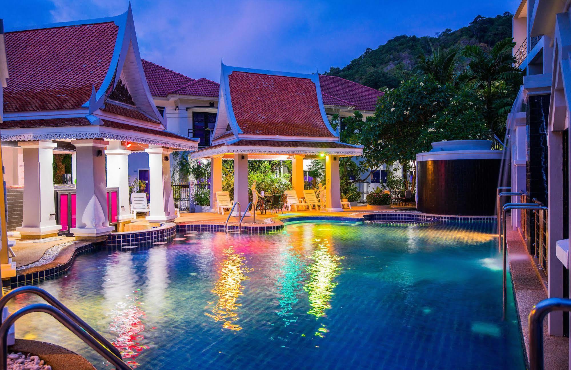 Asena Hotel 3*