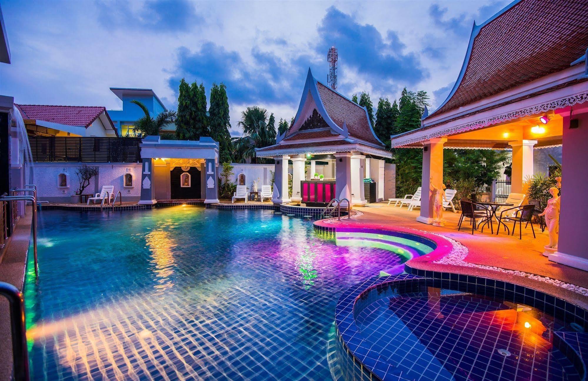 Asena Hotel 3*