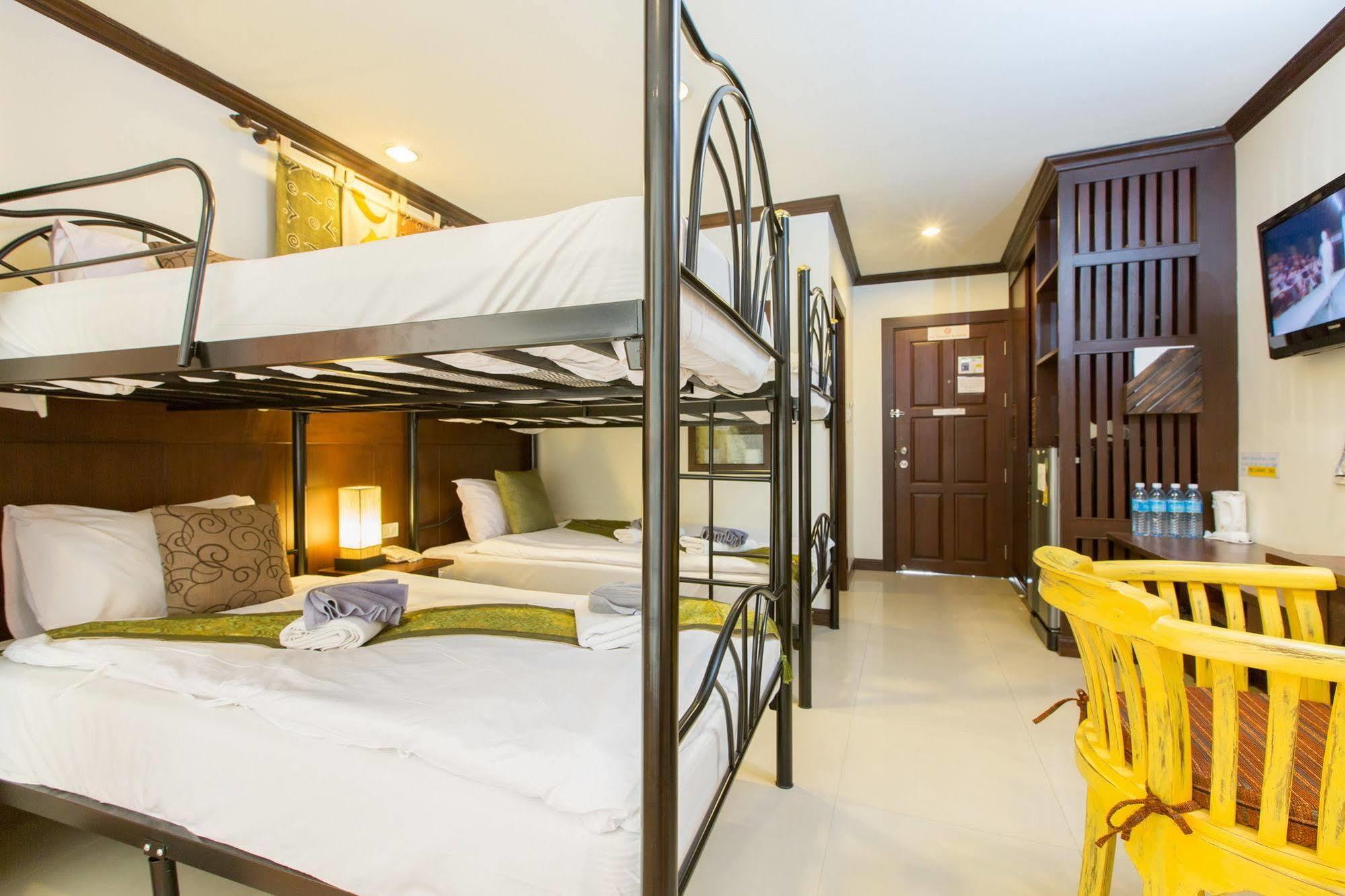 Marina Boutique Hotel 3*