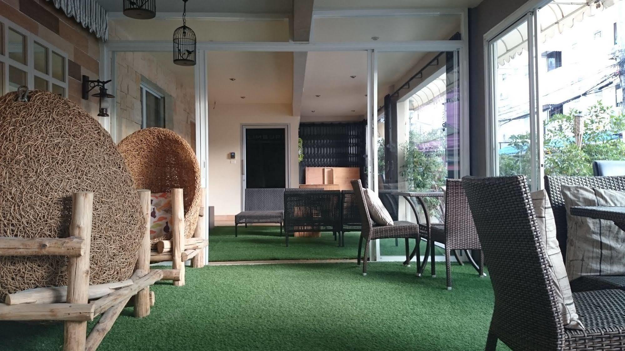 Hotel Limburi Hometel