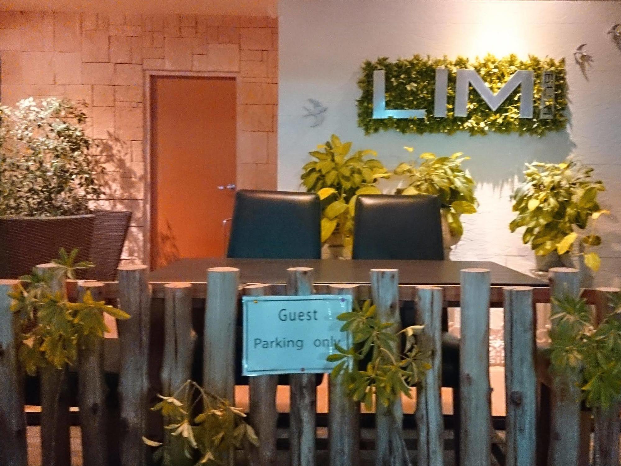 Limburi Hometel Phuket