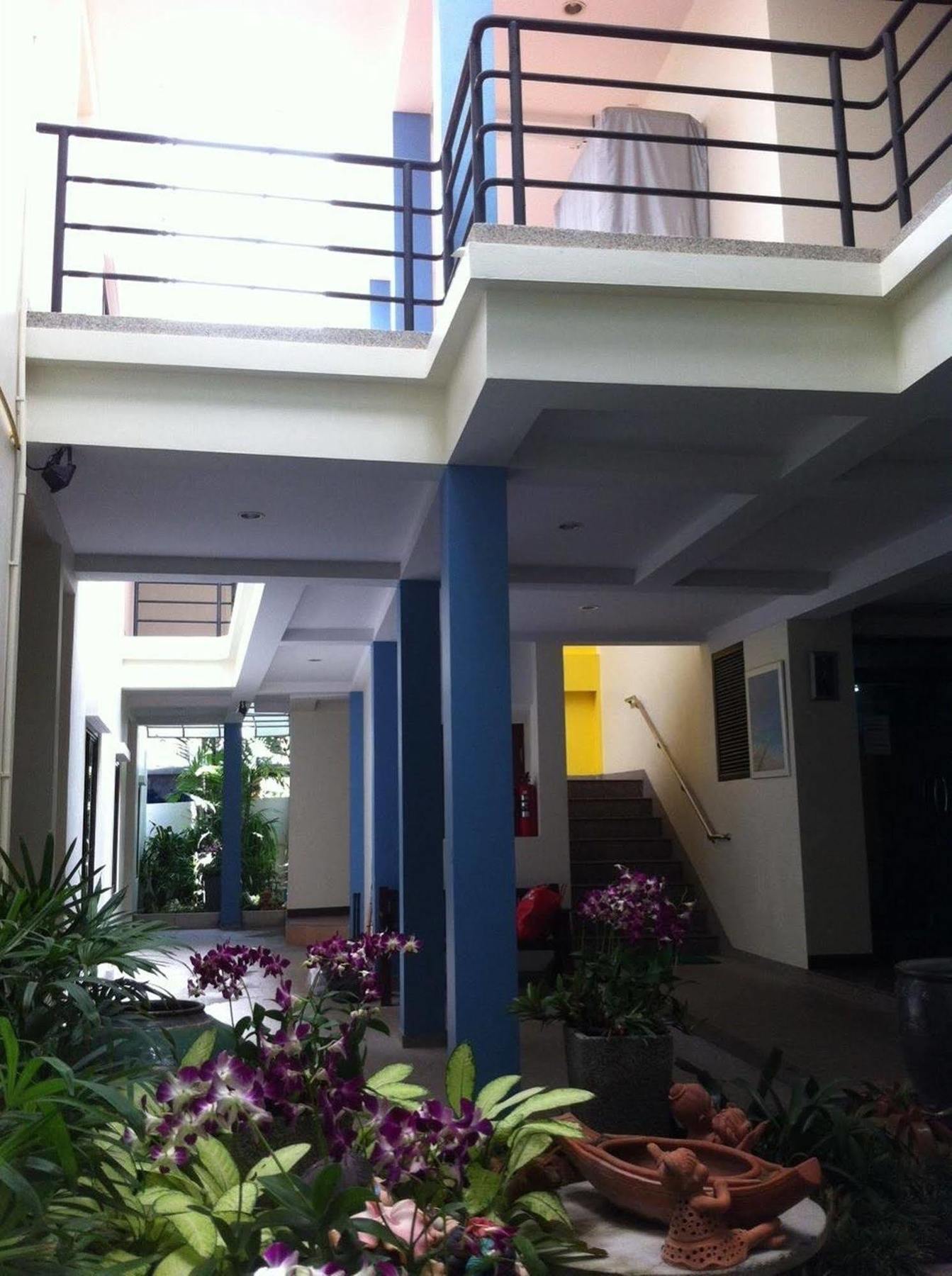 Beachfront 3* Kamala Beach