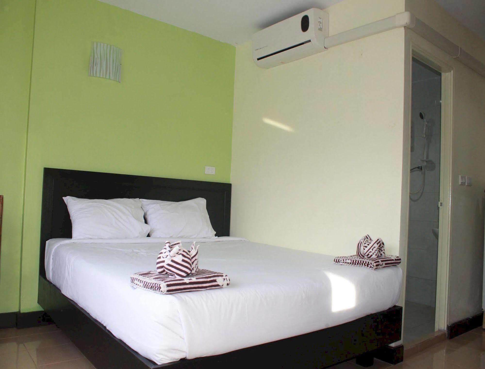 Ash Guest house *