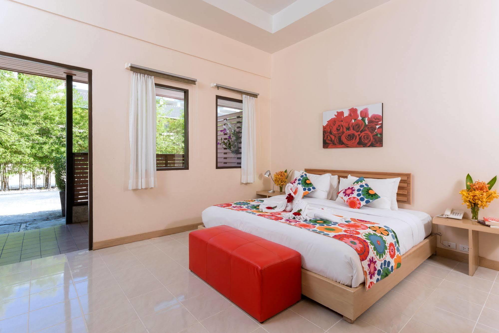 Simply 3* Kata Beach (Phuket)
