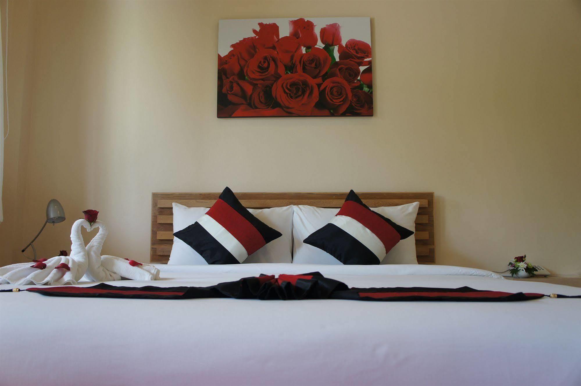 Simply 3* Kata Beach (Phuket)