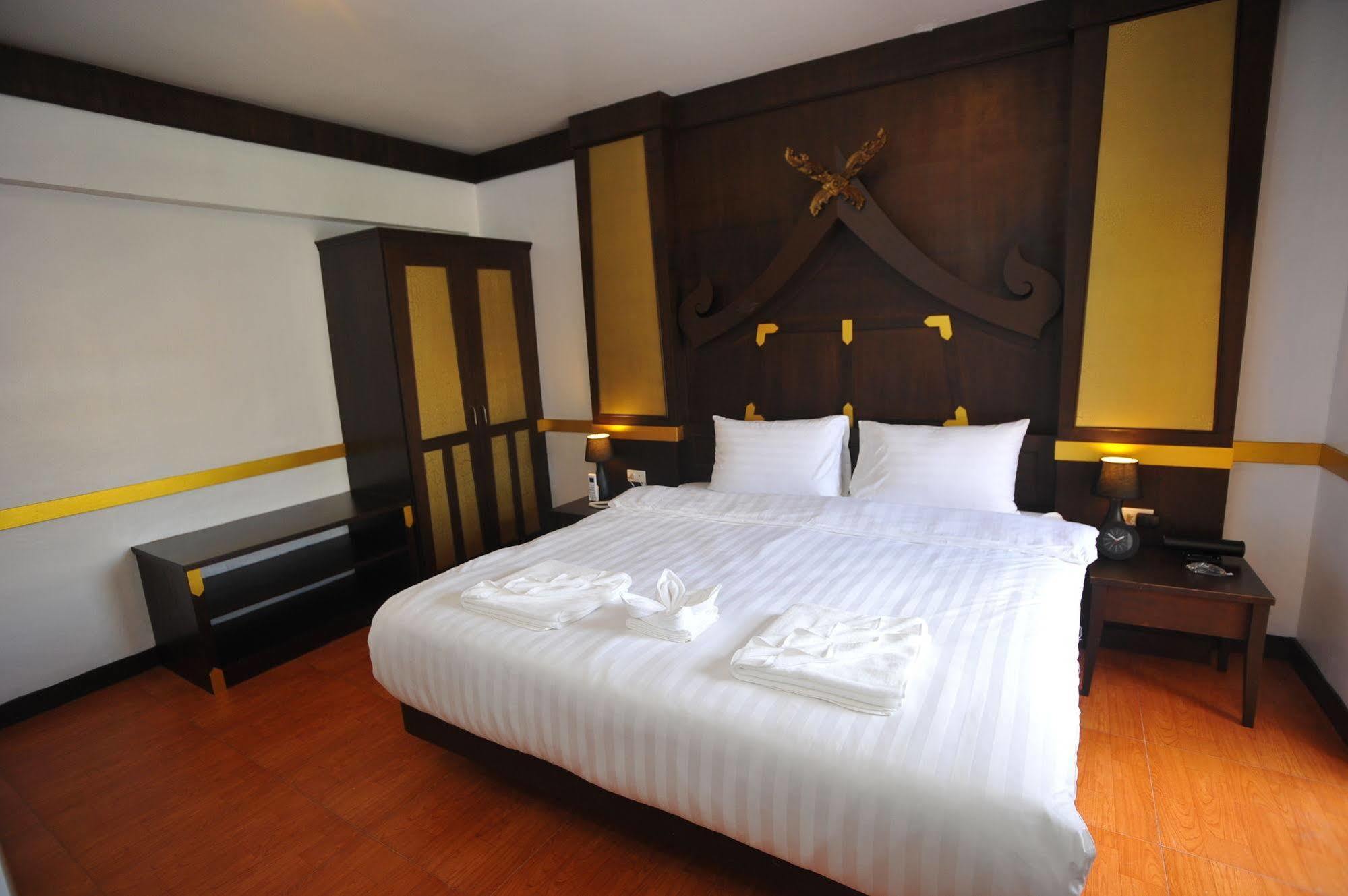 Apsara Inn 3*