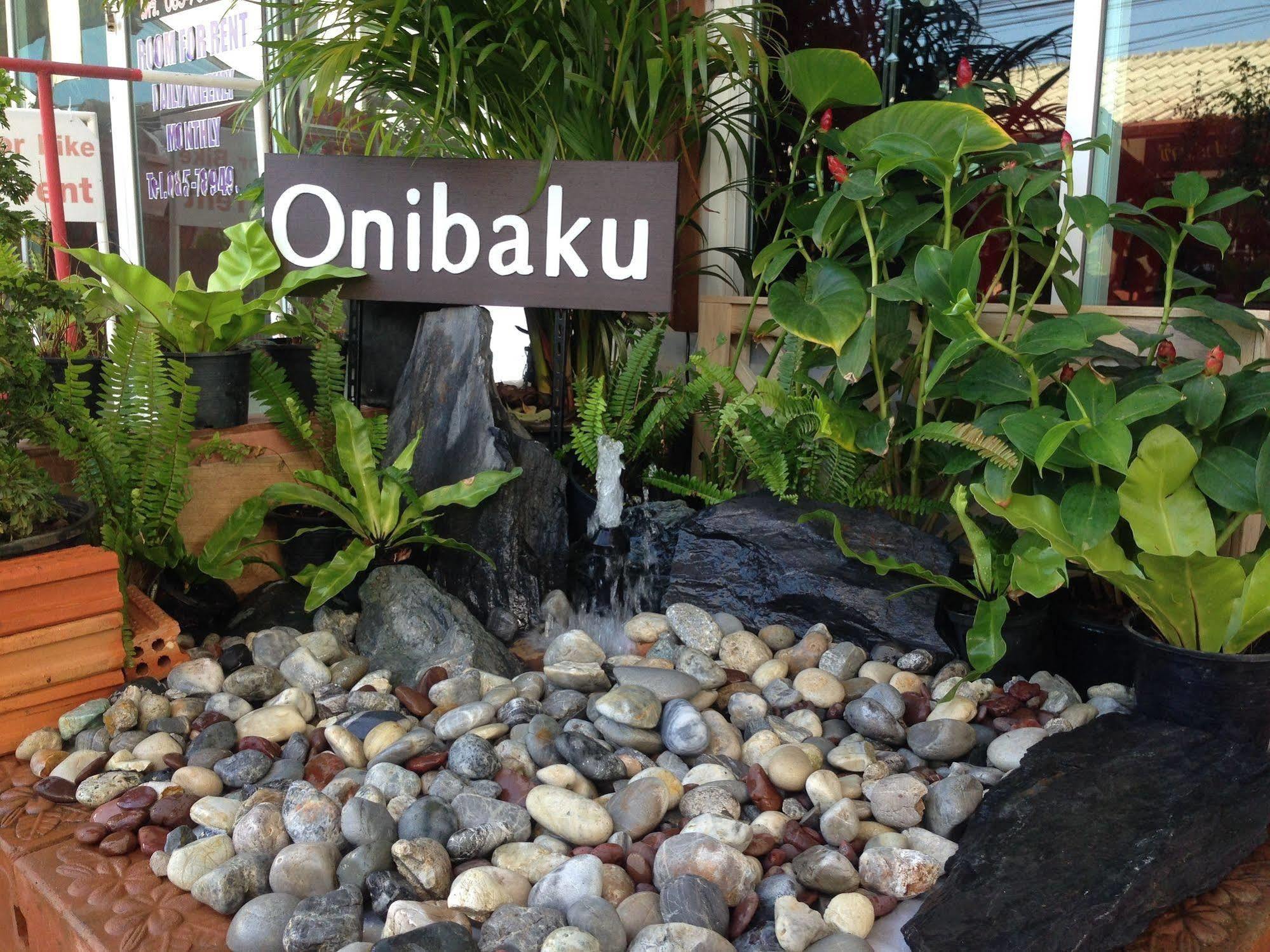 Hotel Onibaku 2*