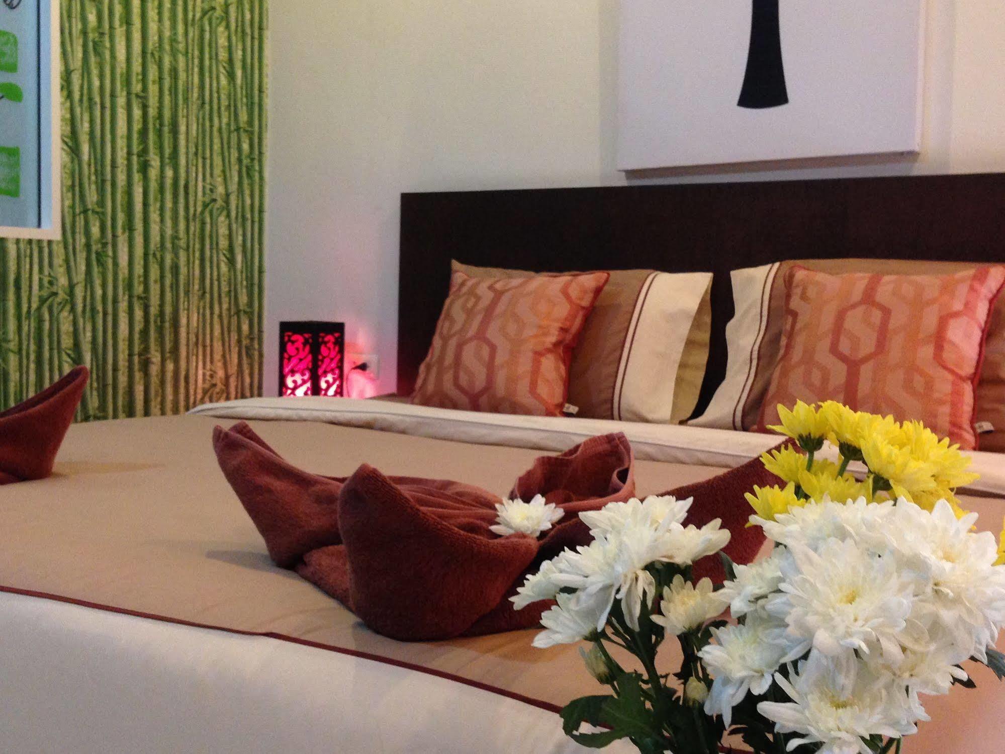 Onibaku Hotel Patong