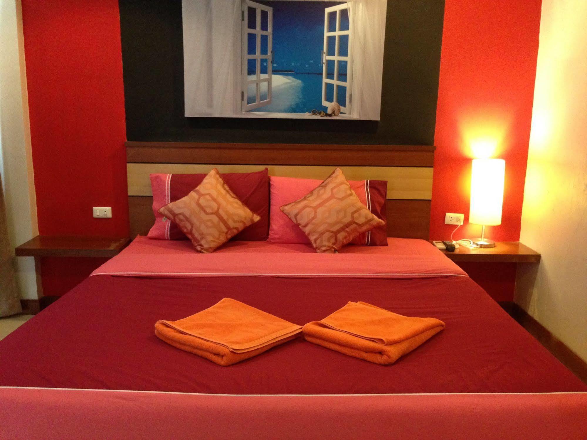 Hotel Onibaku Patong