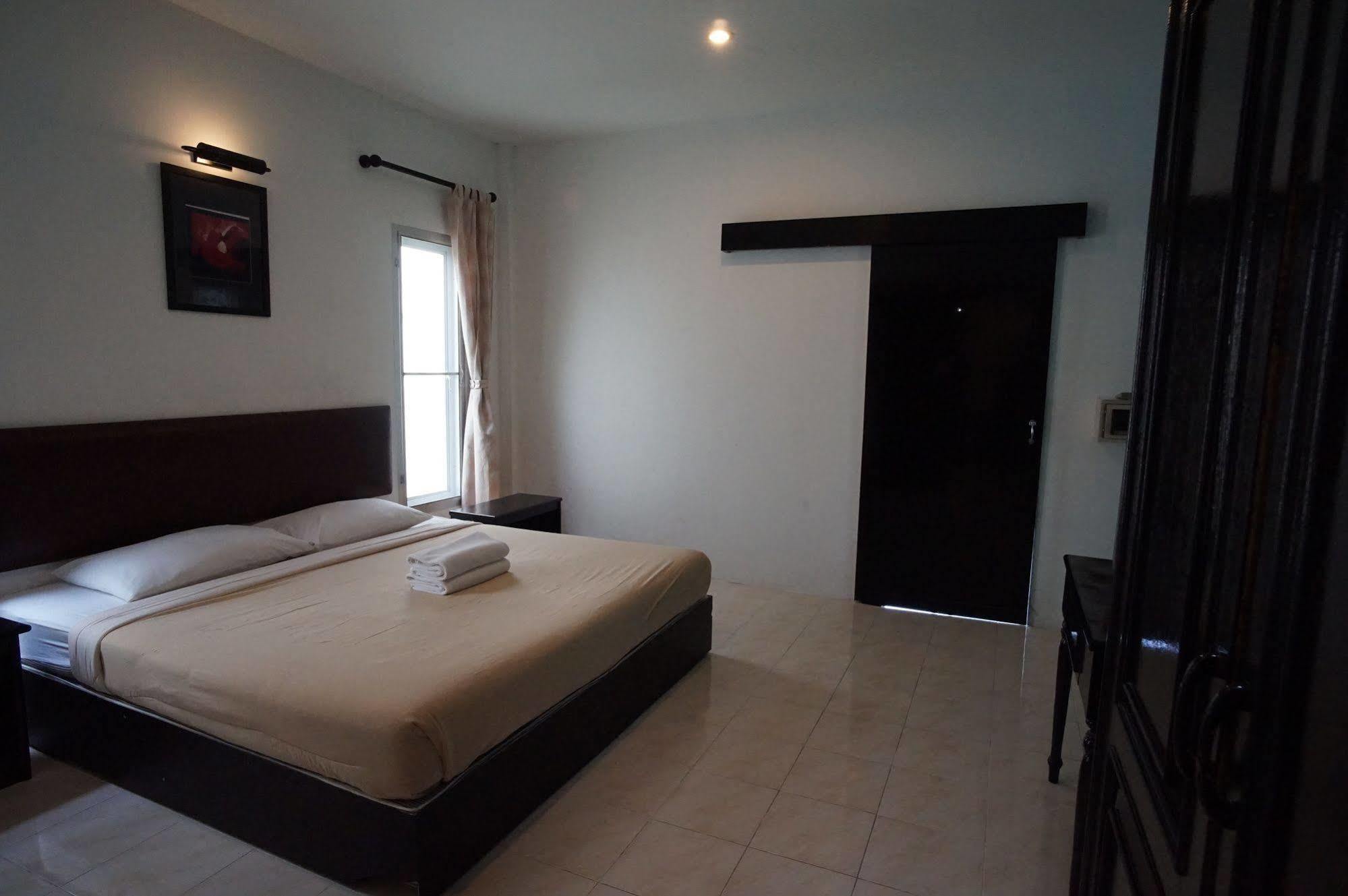 Phuket Garden 3* Chalong