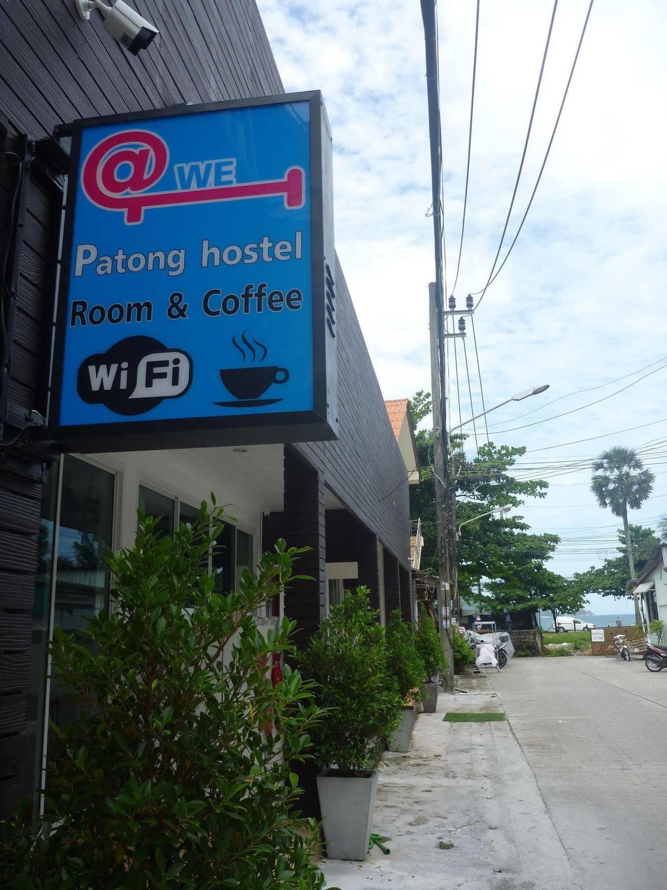 At We Hotel 2*